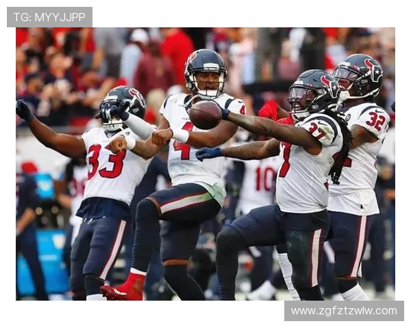 四川女篮正式签约WNBA西雅图风暴后卫齐亚库克助力新赛季